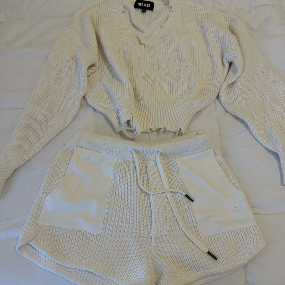 SER.O.YA Ivory Knit SET